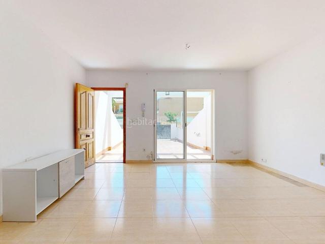 Casa adosada en venta en San Javier, Santiago de La Ribera. Oportunidad única en Santiago de la Ribera!. Casas adosadas San.