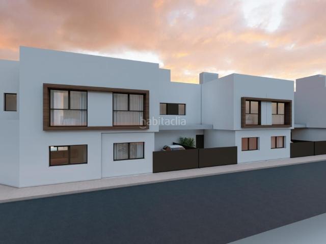 Casa adosada en venta en San Javier, San Javier. Casas adosadas San.