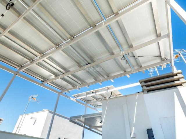 Casa adosada en venta en San Javier, San Javier. Chalet seminuevo con piscina privada en San Javier. Casas adosadas San.