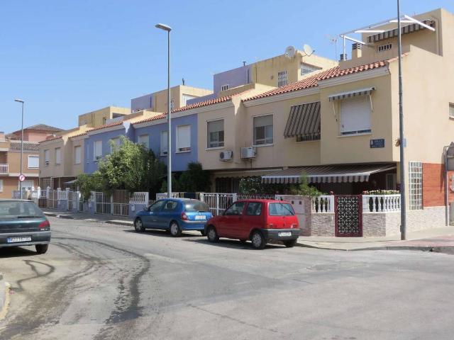 Casa adosada en Venta en San José de la Vega