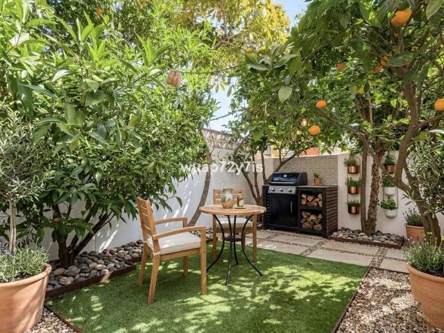 Casa adosada en Venta en San Pedro de Alcántara pueblo