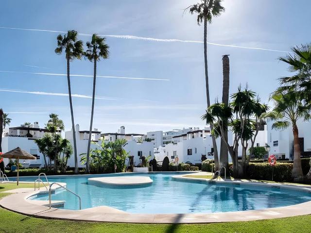 Casa adosada en Venta en San Pedro de Alcántara pueblo