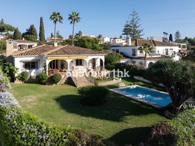 Casa adosada en Venta en San Pedro de Alcántara pueblo
