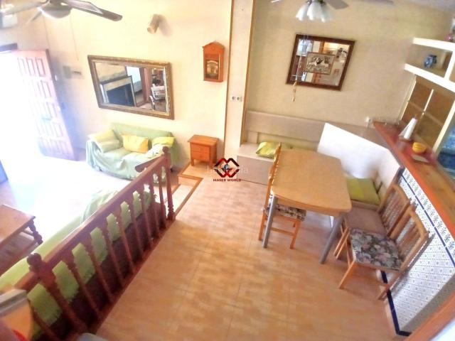 Casa adosada en venta en San Pedro del Pinatar, Los Cuarteros. Amplio dúplex adosado con orientación sur a 5 minutos del Mar Menor 4 dormitorios y chimenea en Lo Pagán. Casas adosadas San Pedro del.
