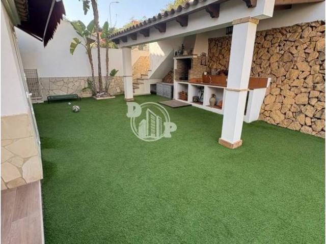 Casa adosada en Venta en San Rafael Nucia Park