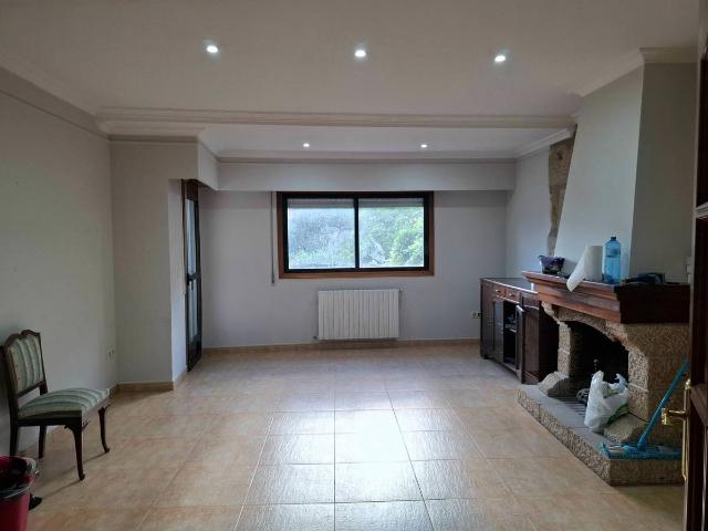 Casa adosada en Venta en San Rosendo