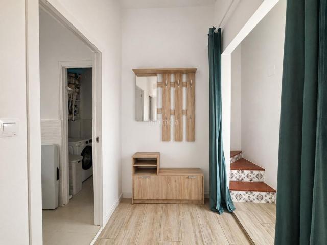Casa adosada en venta en San Roque, Puente Mayorga Campamento. Exclusiva vivienda reformada con solárium y vistas panorámicas a la Bahía de Algeciras. Casas adosadas San.