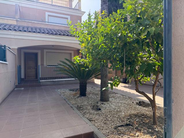 Casa adosada en Venta en Sangonera la Verde