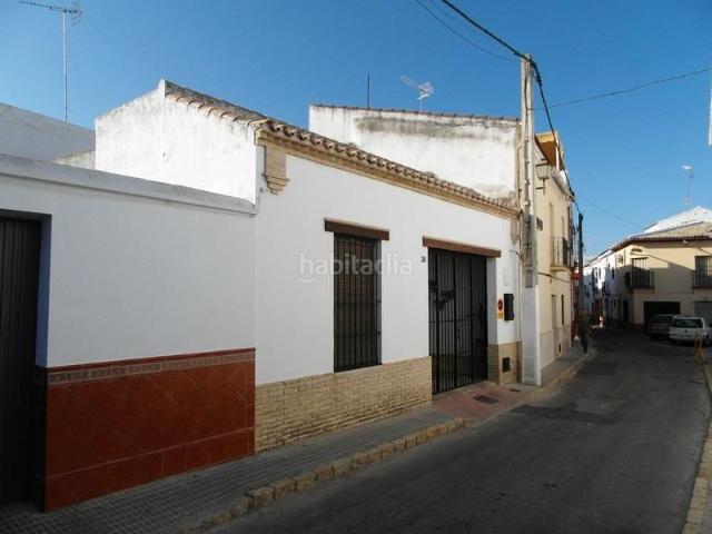 Casa adosada en venta en Sanlúcar la Mayor. Venta Casa Sin Posesión en Sanlúcar la Mayor Sevilla. Casas adosadas Sanlúcar la.