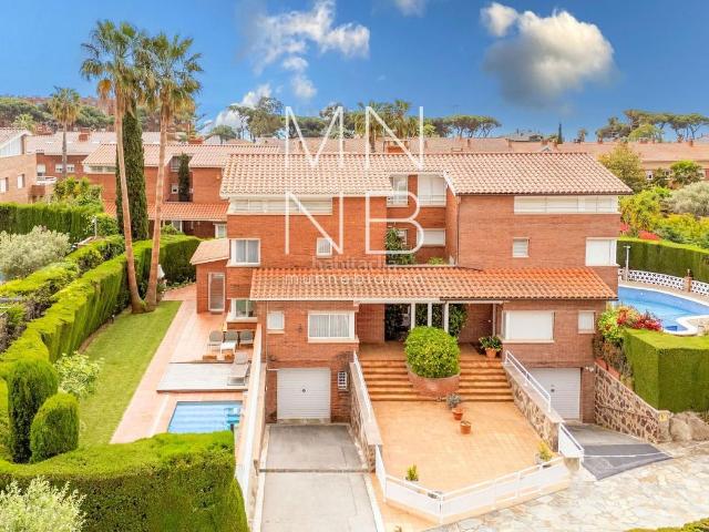 Casa adosada en venta en Sant Vicenç de Montalt, Sant Vicenç Platja. CHALET ADOSADO CERCA DEL MAR. Casas adosadas Sant Vicenç de.