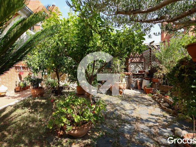 Casa adosada en venta en Sant Boi de Llobregat, Marianao. CASA ADOSADA EN EL PARQUE DE MARIANAO. Casas adosadas Sant Boi de.
