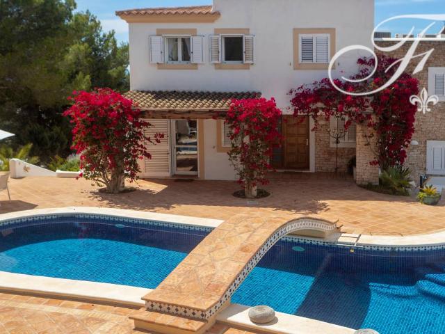 Casa adosada en Venta en Sant Carles
