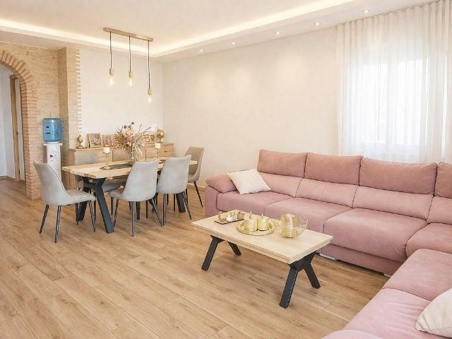 Casa adosada en venta en Sant Carles de la Ràpita, de 165 m² 3 habitaciones por 289.000