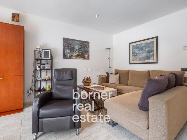 Casa adosada en venta en Sant Climent de Llobregat. Luz, amplitud y tranquilidad en una acogedora casa adosada en Sant Climent de Llobregat. Casas adosadas Sant Climent de.