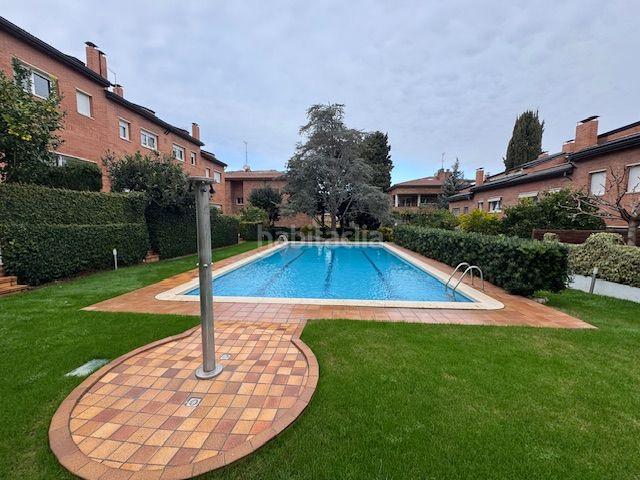 Casa adosada en venta en Sant Cugat del Vallès, Eixample. Casas adosadas Sant Cugat del.