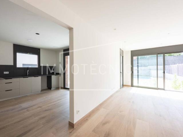 Casa adosada en Venta en Sant Esteve de Palautordera