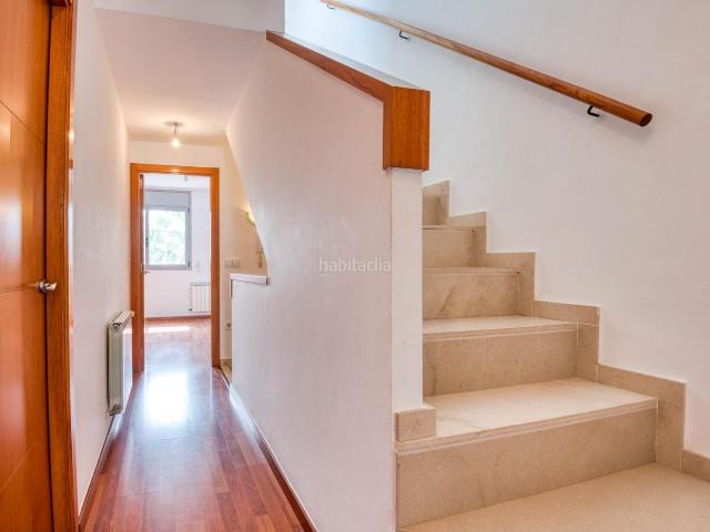 Casa adosada en venta en Sant Feliu de Guíxols, Vilartagues Tueda de Dalt Costa Brava. Preciosa casa apareada con terraza y piscina comunitaria. Sant Feliu de Guíxols. Casas adosadas Sant Feliu de.