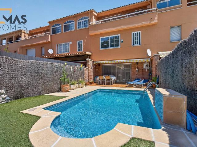 Casa adosada en Venta en Sant Fost de Campsentelles