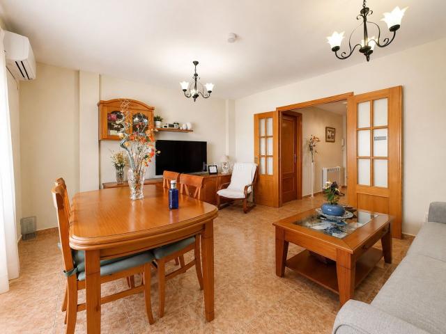 Casa adosada en venta en Sant Joan de Moró. Adosado en venta en Sant Joan De Moro, 3 dormitorios. Casas adosadas Sant Joan de.