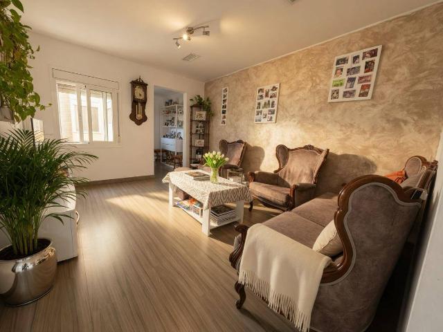 Casa adosada en Venta en Sant Joan TV3