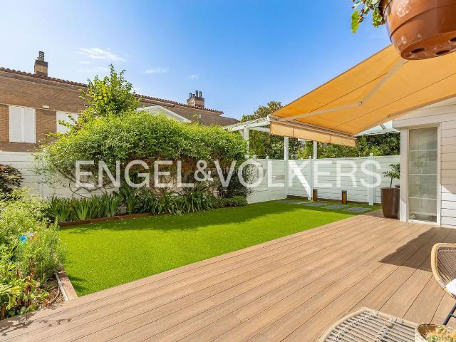 Casa adosada en venta en Sant Quirze del Vallès, Sant Quirze Parc Vallsuau Castellet. Excepcional casa unifamiliar pareada en la exclusiva zona de Vallsuau, Sant Quirze. Casas adosadas Sant Quirze del.