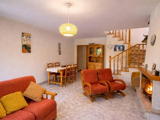 Casa adosada en Venta en Sant Salvador
