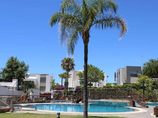 Casa adosada en Venta en Santa Clara
