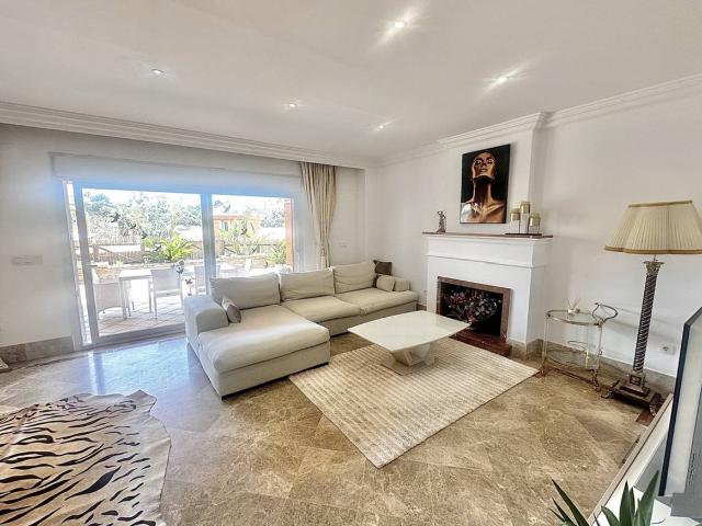 Casa adosada en Venta en Santa Clara