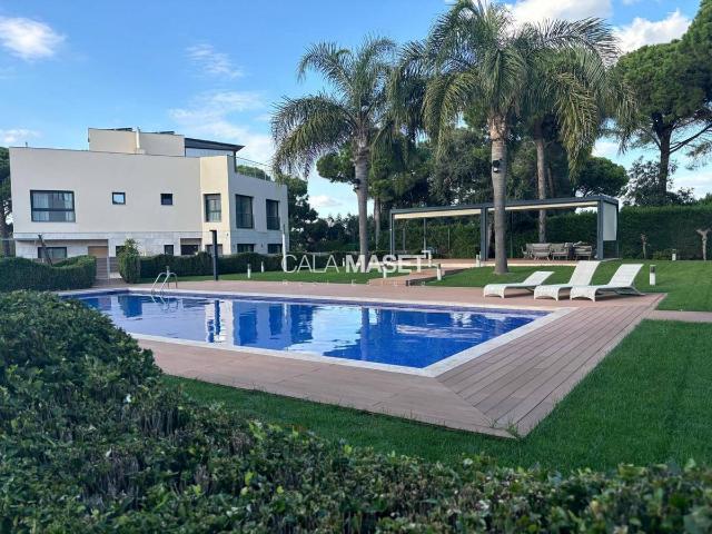 Casa adosada en Venta en Santa Clotilde