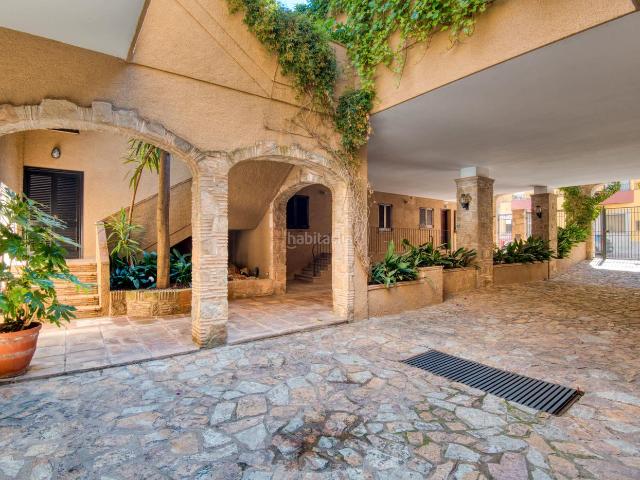 Casa adosada en venta en Santa Cristina d´Aro, Santa Cristina Poble. CASA EN EL CENTRO DEL PUEBLO CON ZONA COMUNITARIA. Casas adosadas Santa Cristina.