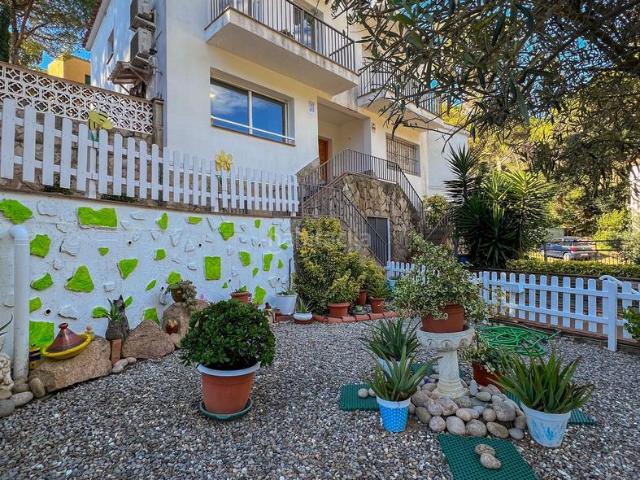 Casa adosada en venta en Santa Cristina d´Aro, Rosamar. Casa adosada en Urbanización Rosamar. Casas adosadas Santa Cristina.