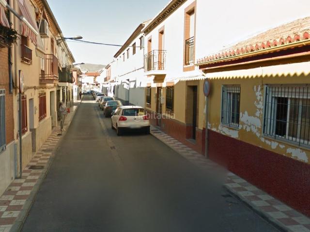 Casa adosada en venta en Santa Fe. Casas adosadas Santa.