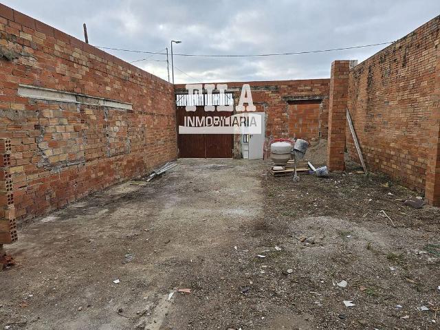 Casa adosada en venta en Santa Oliva, de 92 m² 3 habitaciones por 157.500