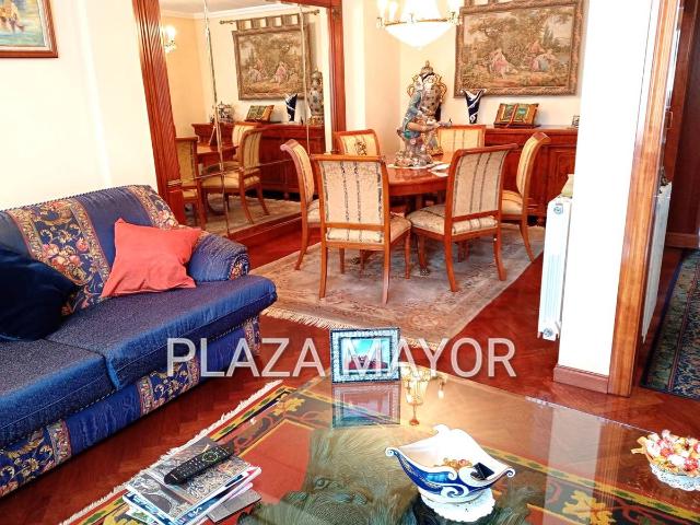 Casa adosada en Venta en Santa Marta de Tormes
