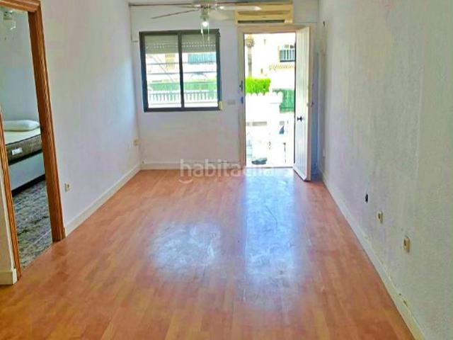 Casa adosada en venta en Santa Pola, Panorama Sierramar. Casa adosada de una planta con 2 habitaciones y un patio grande en unos de los mejores sitios del Gran Alacant y cerca de la playa. Casas.