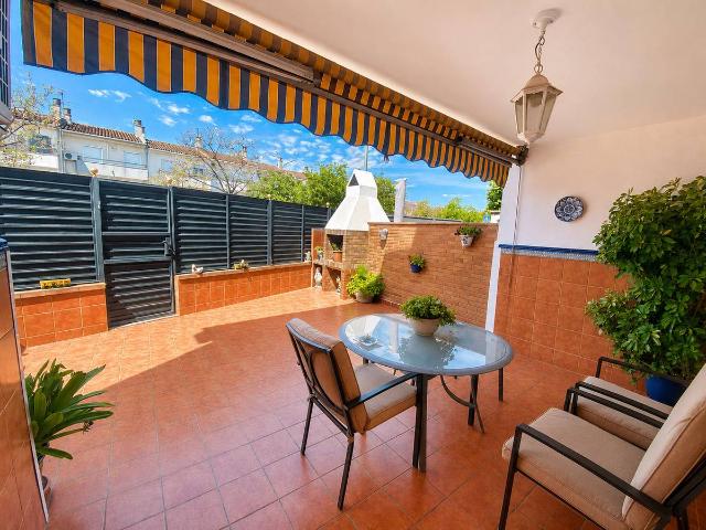 Casa adosada en Venta en Santa Perpètua de Mogoda