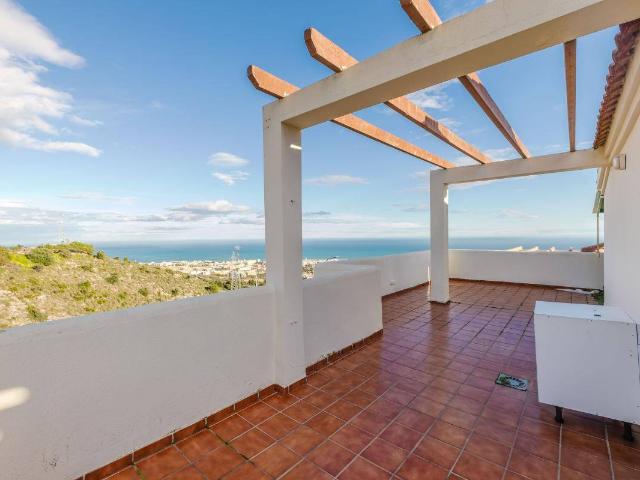 Casa adosada en Venta en Santangelo