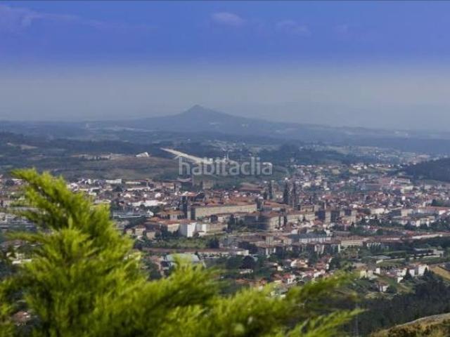 Casa adosada en venta en Santiago de Compostela, Campus Norte San Caetano. Casa adosada en Santiago de Compostela. Casas adosadas Santiago de.