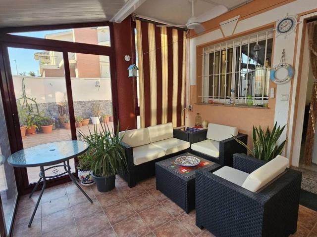 Casa adosada en Venta en Santiago de la Ribera