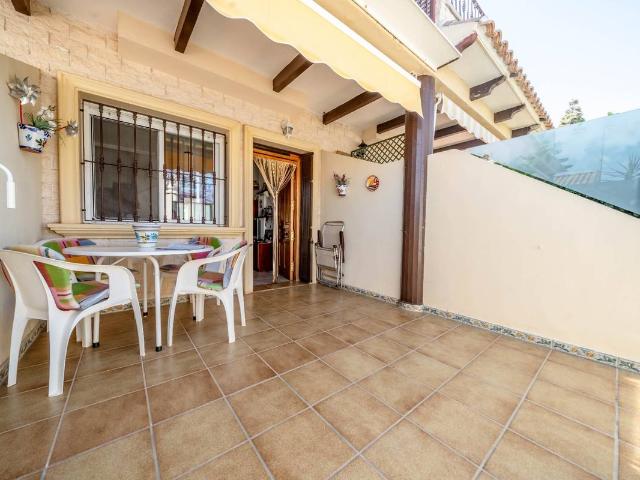 Casa adosada en Venta en Santiago de la Ribera