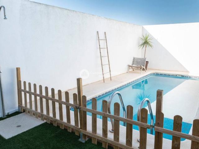 Casa adosada en Venta en Santiago de la Ribera