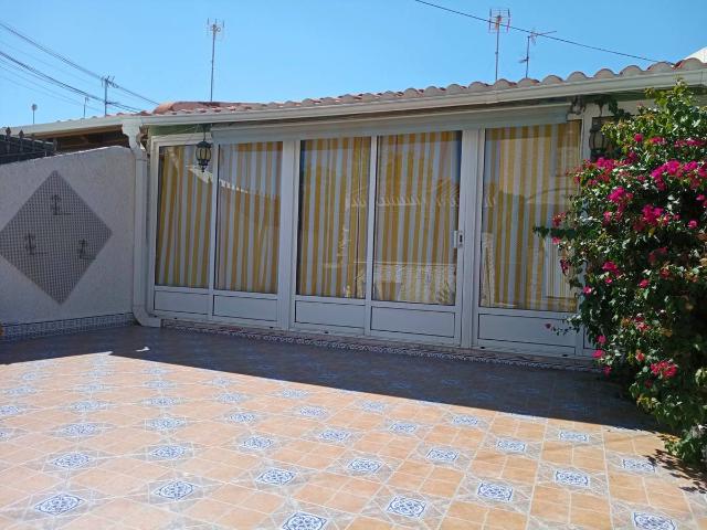 Casa adosada en Venta en Santiago de la Ribera