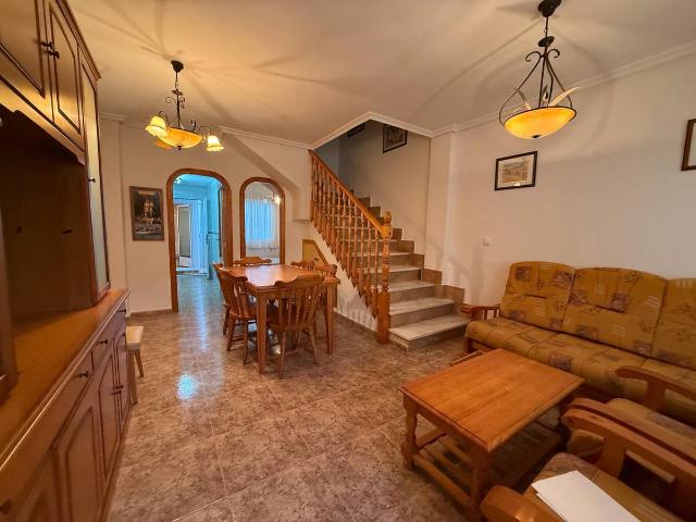 Casa adosada en Venta en Santiago de la Ribera