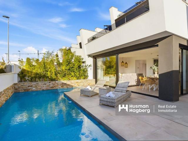 Casa adosada en Venta en Santiago de la Ribera