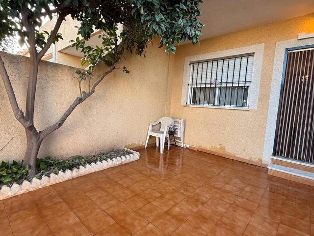 Casa adosada en Venta en Santiago de la Ribera