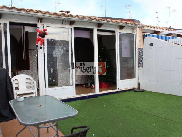 Casa adosada en Venta en Santiago de la Ribera