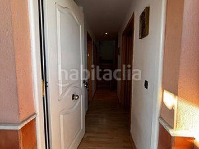 Casa adosada en venta en Santiponce. Casa en Santiponce. Casas adosadas.