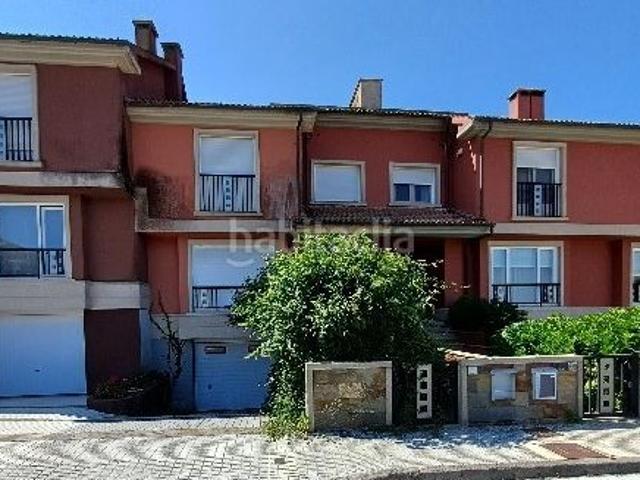 Casa adosada en venta en Sanxenxo, Vilalonga. Casas adosadas.