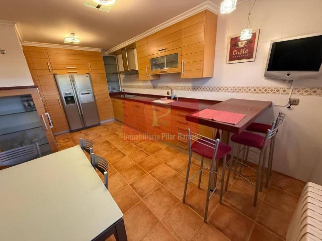 Casa adosada en Venta en Sariegos