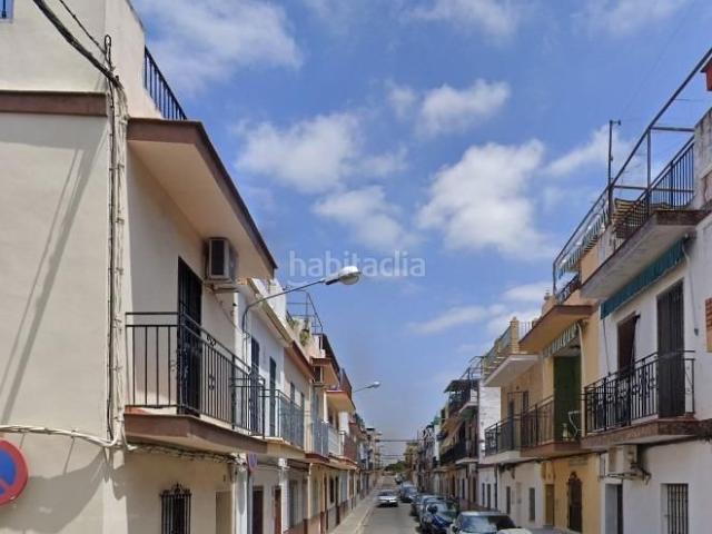 Casa adosada en venta en Sevilla, Torreblanca. VENTA DE CASA ADOSADA EN ZONA DE LOS CAÑOS SEVILLA. Casas adosadas.